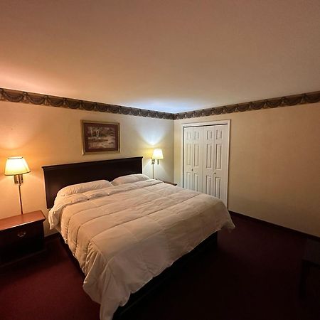 The Stratton Inn Princeton Extérieur photo